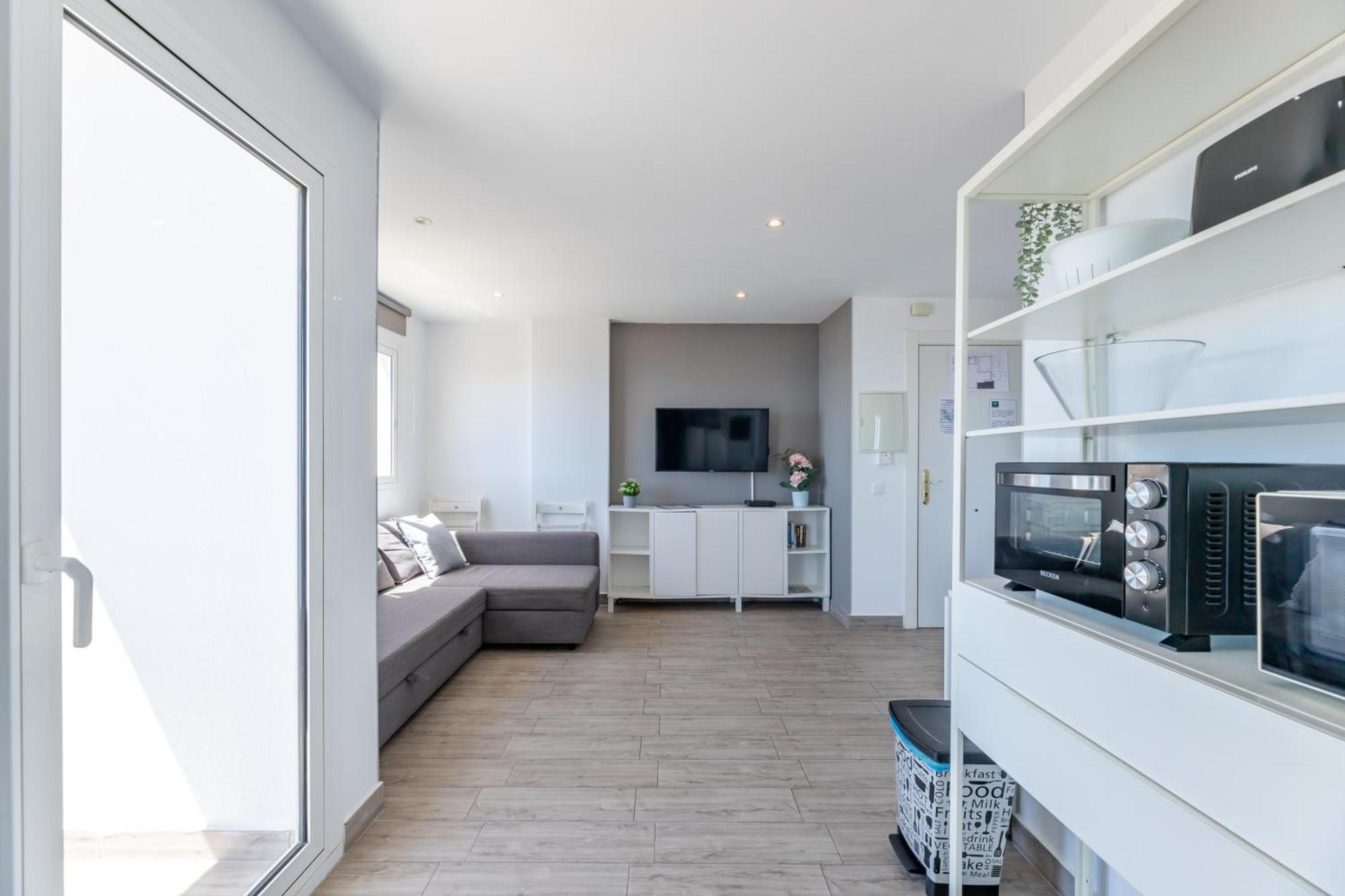 Vb Breathtaking Sea Views 1Bdr Apt เบนัลมาเดนา ภายนอก รูปภาพ