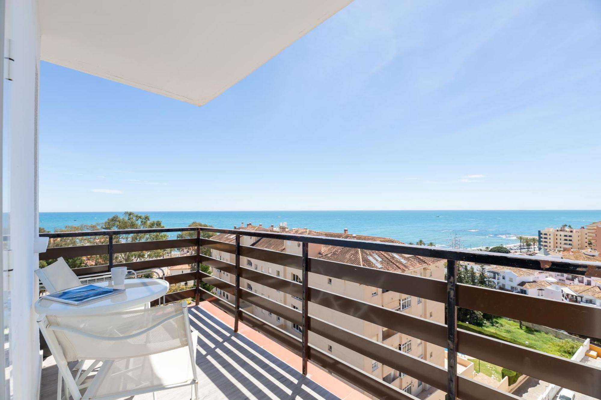 Vb Breathtaking Sea Views 1Bdr Apt เบนัลมาเดนา ภายนอก รูปภาพ